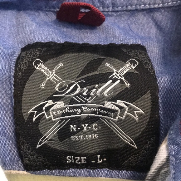 Drill size Large button up shirt - Picture 4 of 7